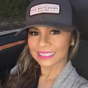 Meet your Posher, Ronalyn